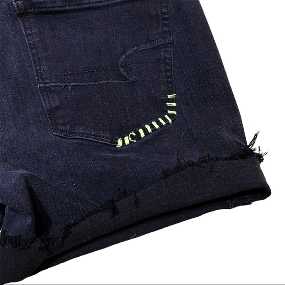 American Eagle Outfitters Black Hi-Rise Jean Short - Picture 4 of 9